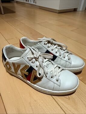Gucci White Leather Espadrilles Sneakers with Gold Logo and Red/Blue Stripe